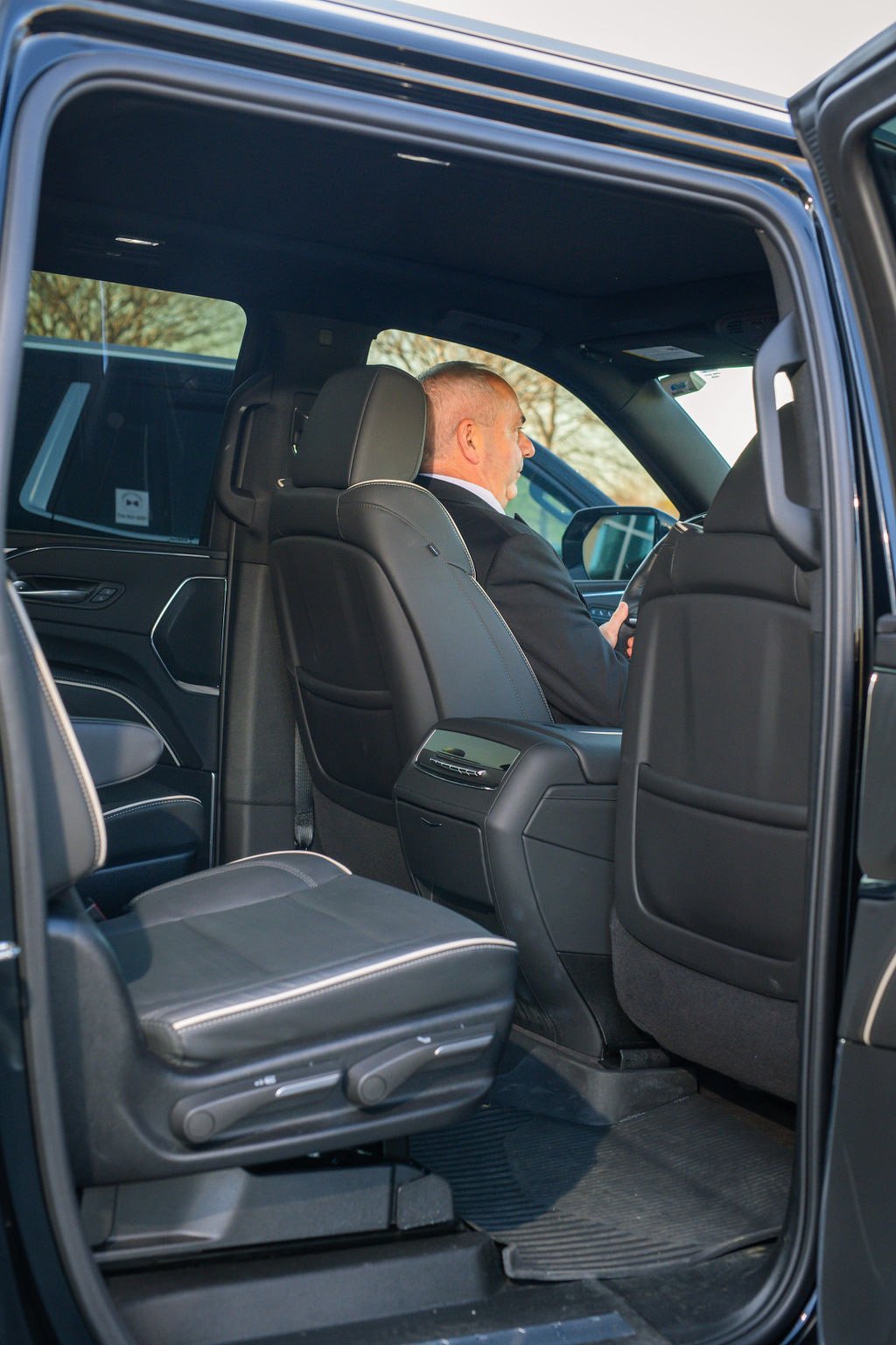 lettys luxury transportation cadillac interior