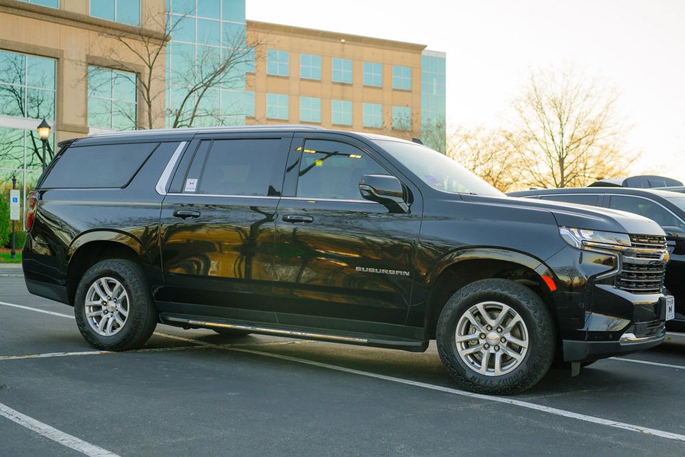 lettys luxury transportation suburban exterior